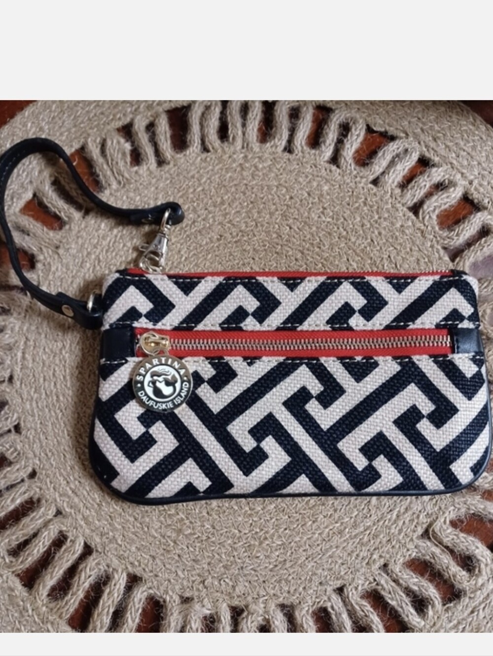 New 449 Spartina Daufuskie Island Linen Genuine Leather Red/Black Wristlet
